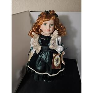 Geppeddo Dolls of the World Irish (Kelly)